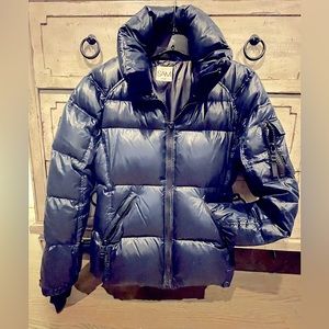 SAM. Free style down puffer